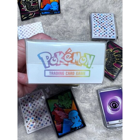 Pokémon Trading Card game and misc Pokemon supplies - Picture 2 of 8